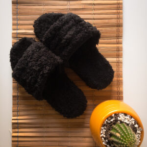 Pantuflas Pelo Negro