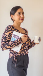 Remera manga larga animal print.